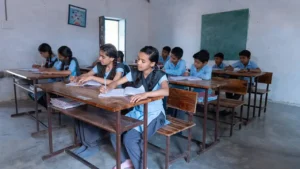 ঘাটালের স্কুলে জন্মাষ্টমীর ছুটিতেও পরীক্ষা! রবিবারও চলবে পরীক্ষা! কিন্তু কেন?