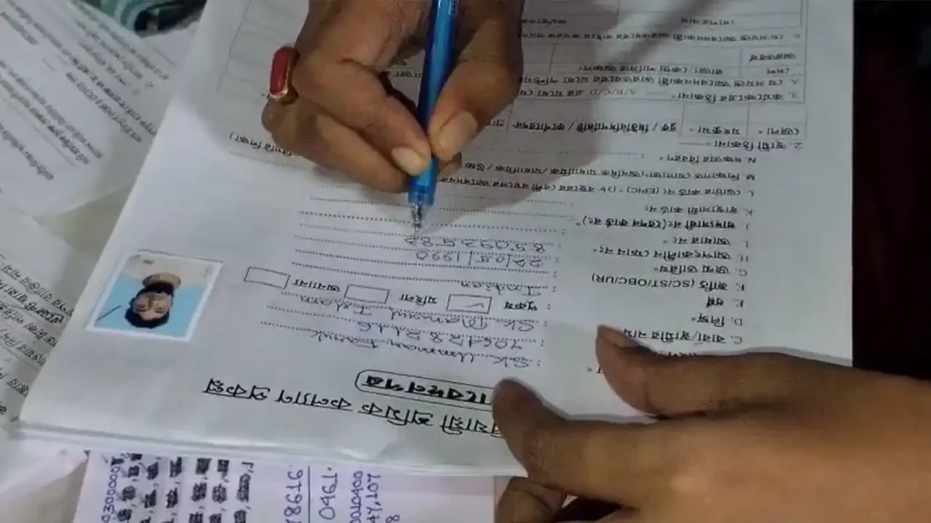 মুখ্যমন্ত্রীর ঘোষণায় স্বস্তি পরিযায়ী শ্রমিকদের, শ্রমশ্রী প্রকল্প তাদের ভরসা